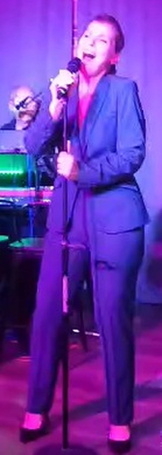 tiKit, Live-Musik am Abend